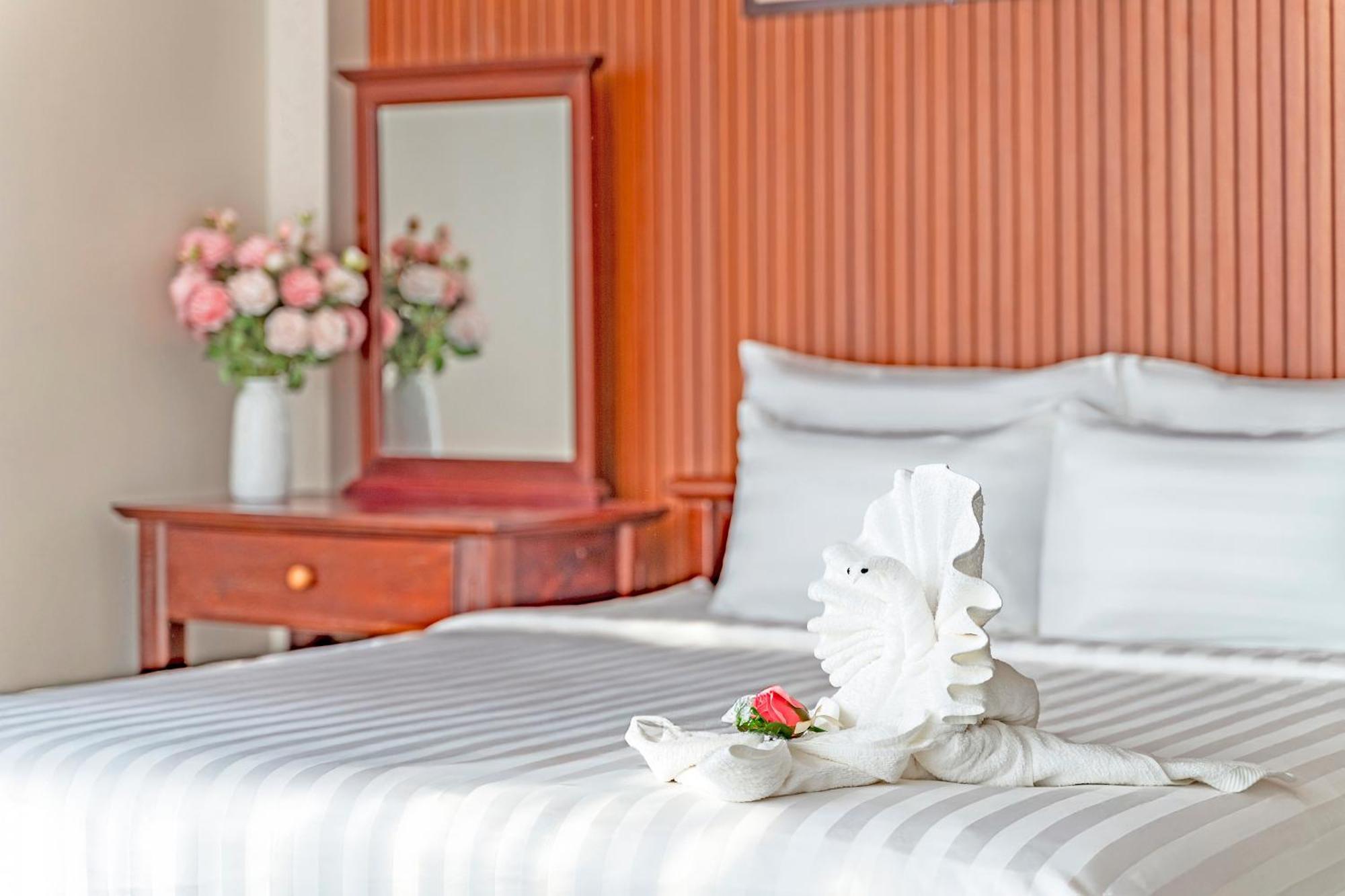 Venus Hotel Хошимин Экстерьер фото