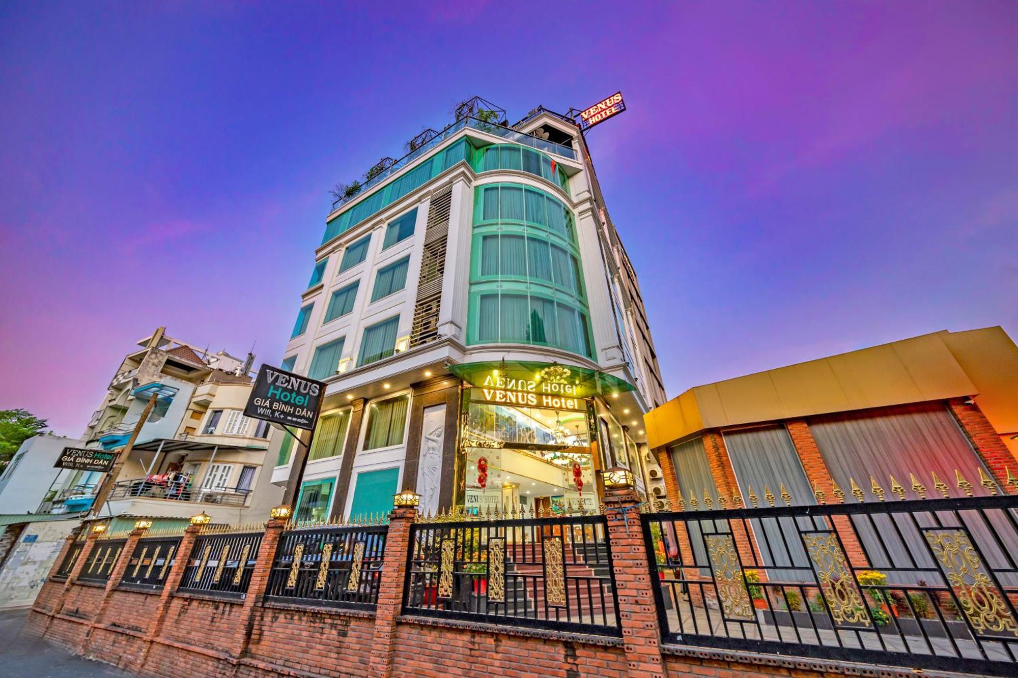 Venus Hotel Хошимин Экстерьер фото
