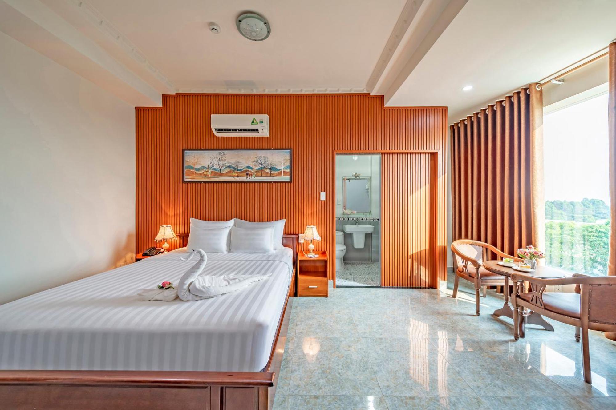Venus Hotel Хошимин Экстерьер фото